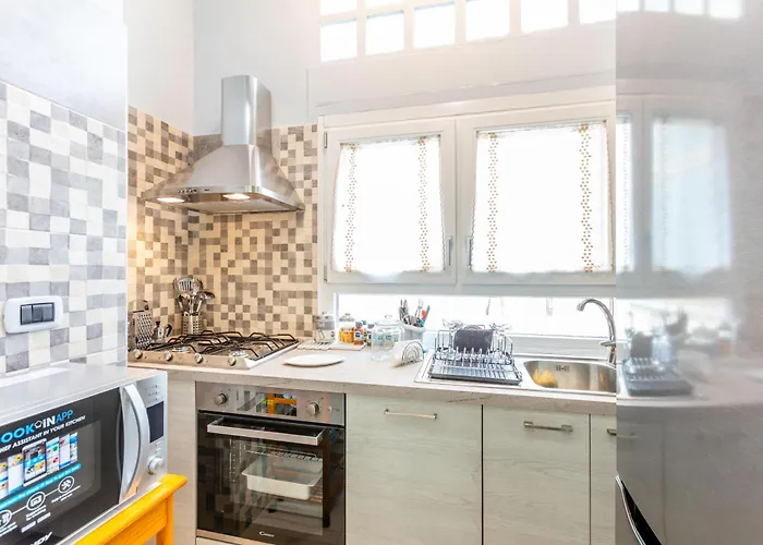 Art&color Midtown - 3br 2ba Roma